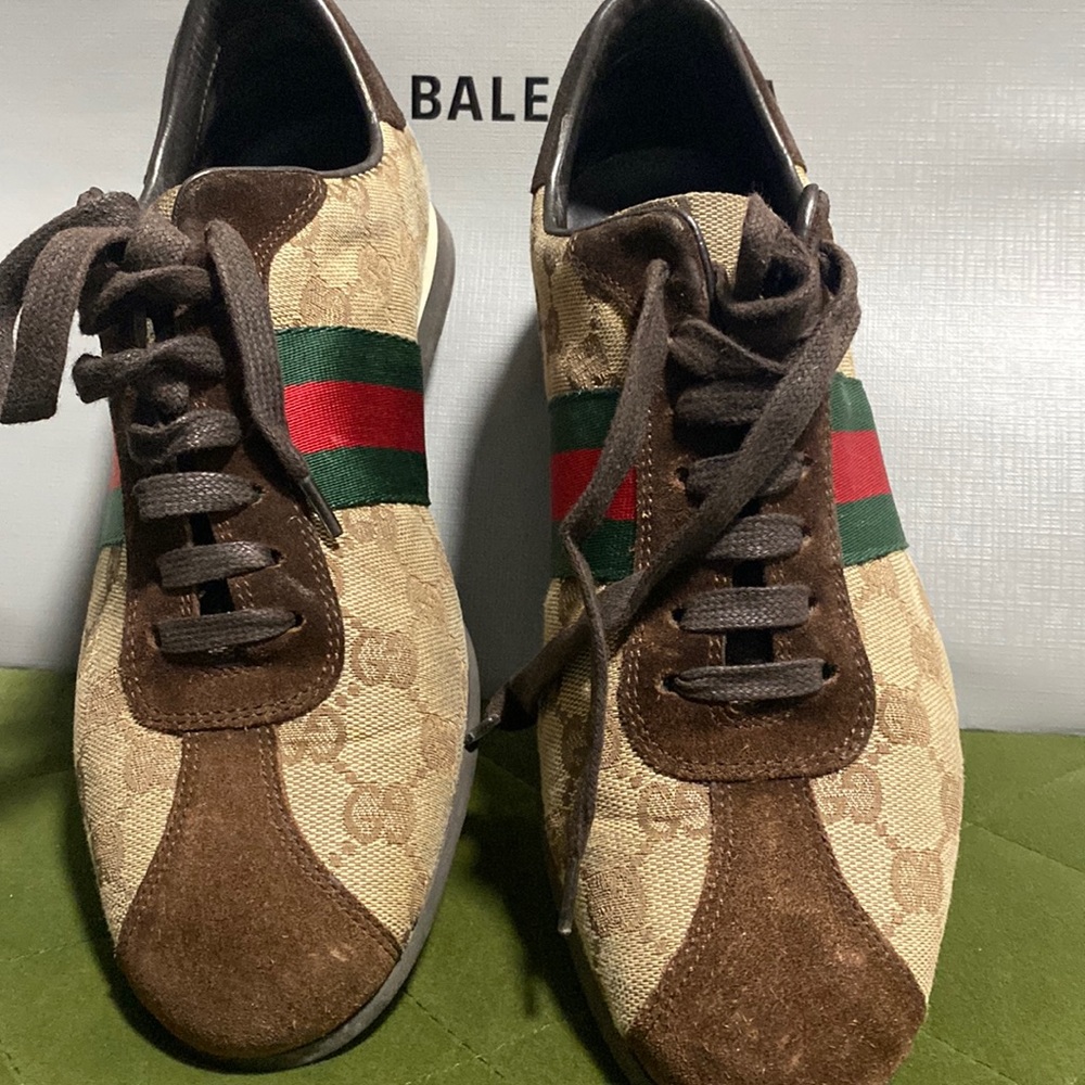 Gucci sneakers size 38